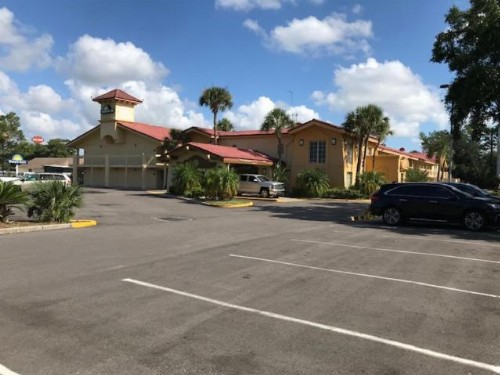 Days Inn by Wyndham Jacksonville Baymeadows - image 11