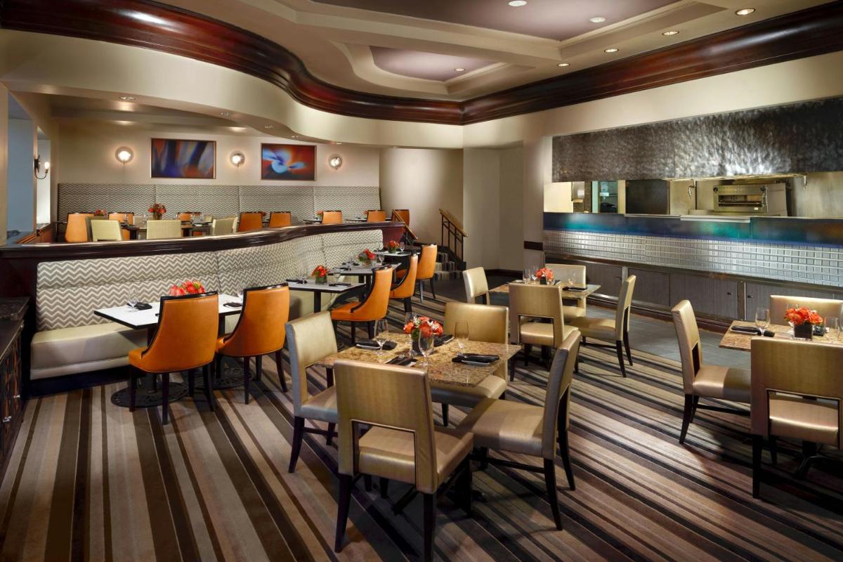 Jacksonville River City Downtown Hotel - image 3