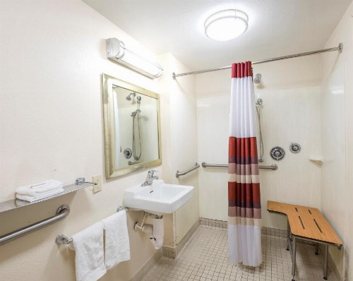 Red Roof Inn Jacksonville - Orange Park - image 13
