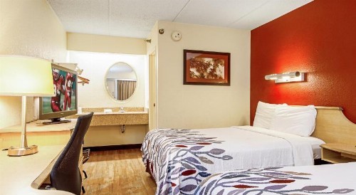 Red Roof Inn Jacksonville - Orange Park - image 37