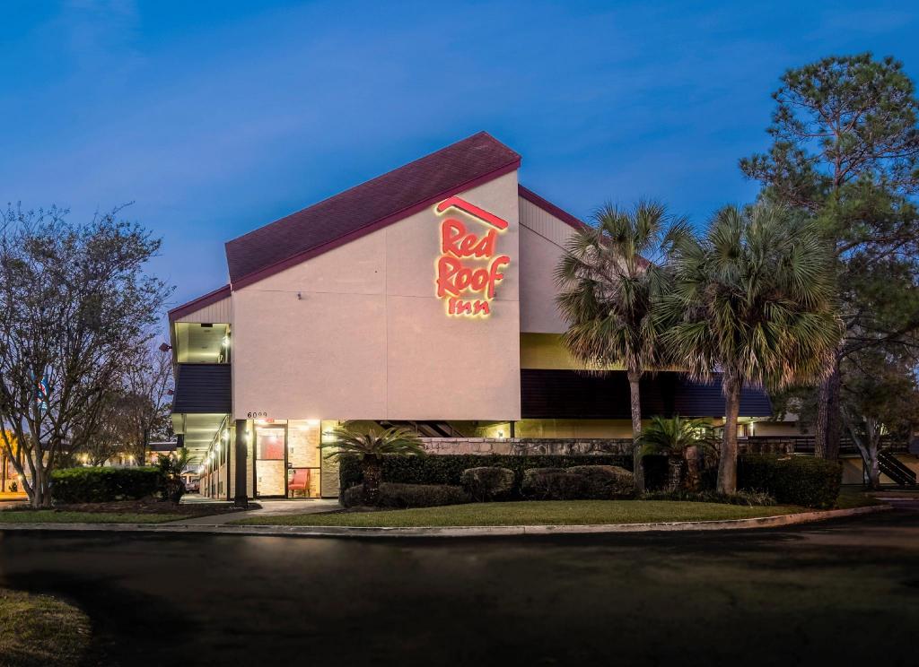 Red Roof Inn Jacksonville - Orange Park - image 6
