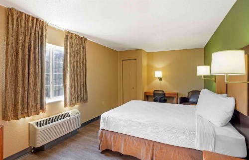Extended Stay America Suites - Jacksonville - Southside - St Johns Towne Ctr - image 8