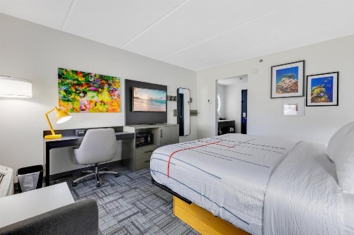 La Quinta by Wyndham Jacksonville Mandarin - image 33
