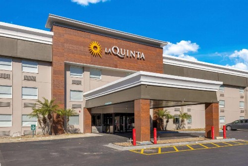 La Quinta by Wyndham Jacksonville Mandarin - image 8