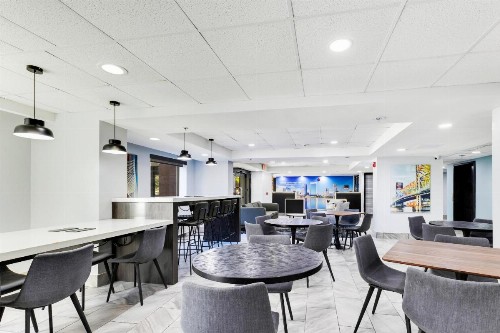 La Quinta by Wyndham Jacksonville Mandarin - image 9