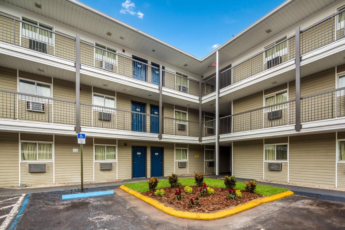 Motel 6-Jacksonville FL - South - image 5