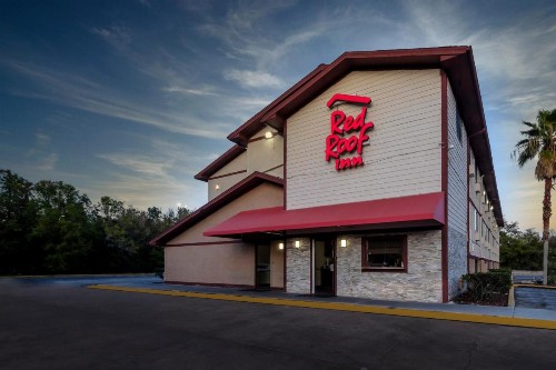 Red Roof Inn Jacksonville - Cruise Port - image 9