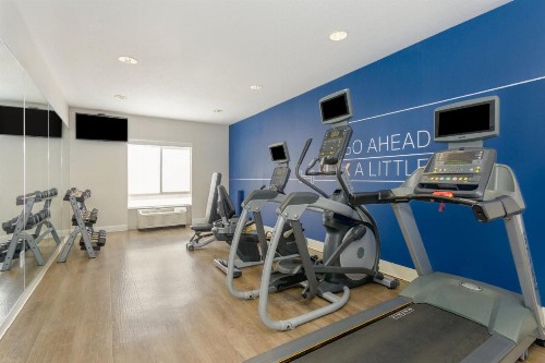 Holiday Inn Express & Suites Jacksonville South - I-295 an IHG Hotel - image 2