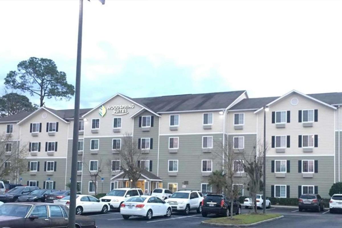 WoodSpring Suites Jacksonville Beach Blvd - image 5