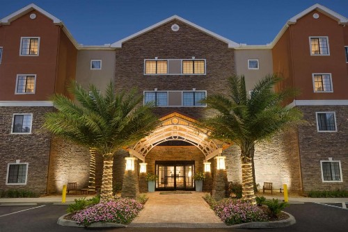Homewood Suites Jacksonville Deerwood Park - image 13