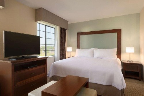 Homewood Suites Jacksonville Deerwood Park - image 24