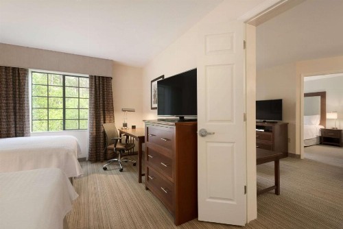 Homewood Suites Jacksonville Deerwood Park - image 3