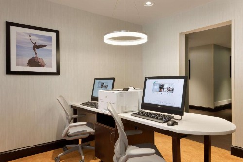 Homewood Suites Jacksonville Deerwood Park - image 9