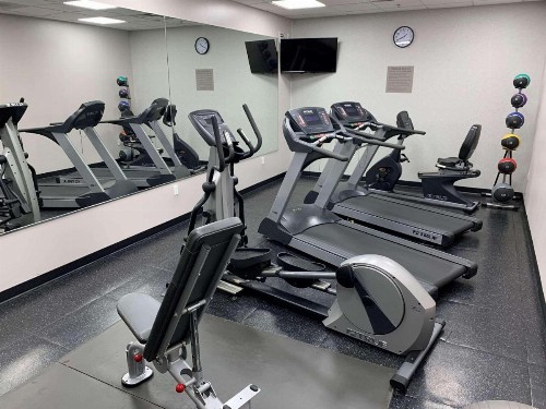 Country Inn & Suites by Radisson Jacksonville West FL - image 4