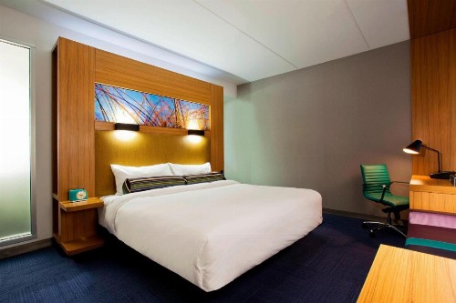 Aloft Jacksonville Tapestry Park - image 25