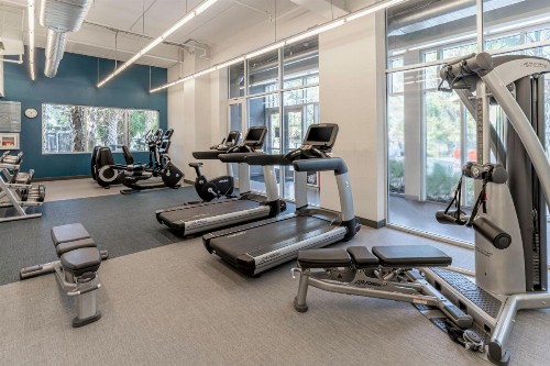 Aloft Jacksonville Tapestry Park - image 36