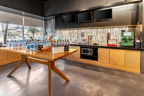 Aloft Jacksonville Tapestry Park - image 39