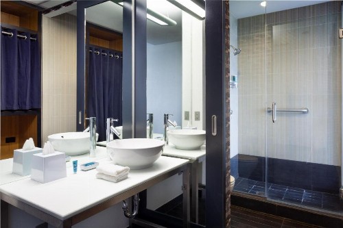 Aloft Jacksonville Tapestry Park - image 9
