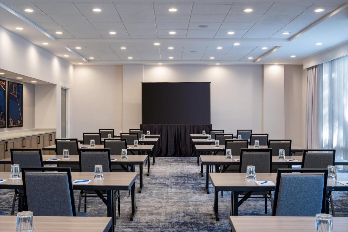 Best Western Premier Jacksonville Hotel - image 6