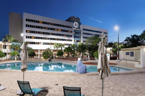DoubleTree by Hilton Hotel Jacksonville Airport - image 11