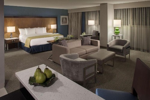 DoubleTree by Hilton Hotel Jacksonville Airport - image 43