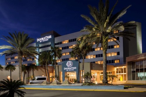 DoubleTree by Hilton Hotel Jacksonville Airport - image 8
