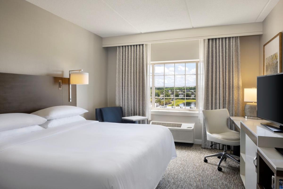 Sheraton Jacksonville Hotel - image 3