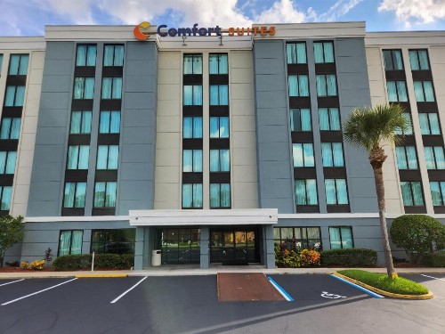 Comfort Suites Baymeadows Near Butler Blvd - image 34