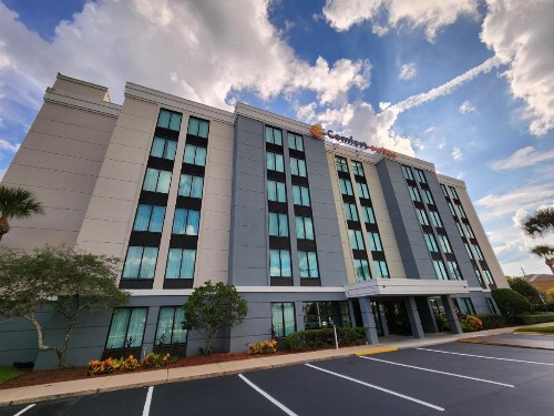 Comfort Suites Baymeadows Near Butler Blvd - image 35