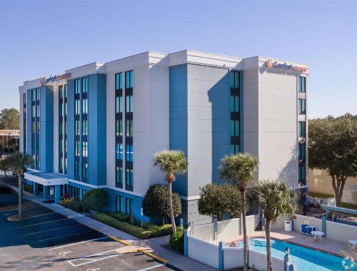 Comfort Suites Baymeadows Near Butler Blvd - image 38
