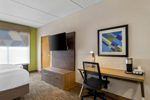 Holiday Inn Express & Suites Jacksonville South East - Medical Center Area an IHG Hotel - image 17
