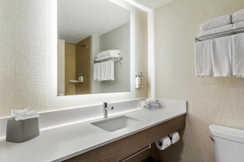 Holiday Inn Express & Suites Jacksonville South East - Medical Center Area an IHG Hotel - image 38