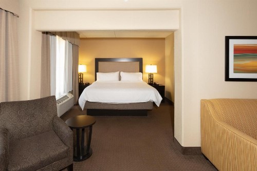 Holiday Inn Express Hotel & Suites Jacksonville Airport an IHG Hotel - image 18