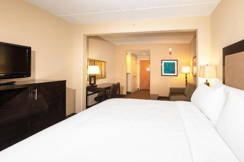 Holiday Inn Express Hotel & Suites Jacksonville Airport an IHG Hotel - image 23