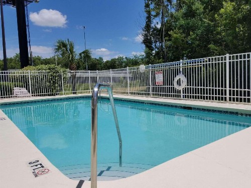 Country Inn & Suites by Radisson Jacksonville FL - image 9
