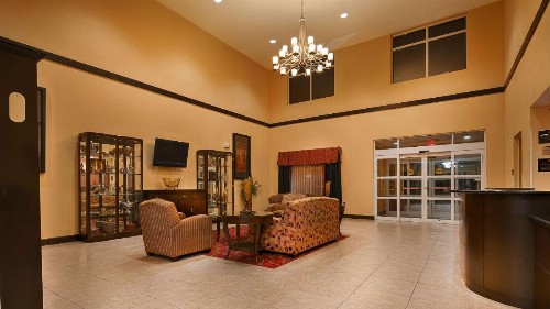 Best Western Plus Cecil Field Inn & Suites - image 9