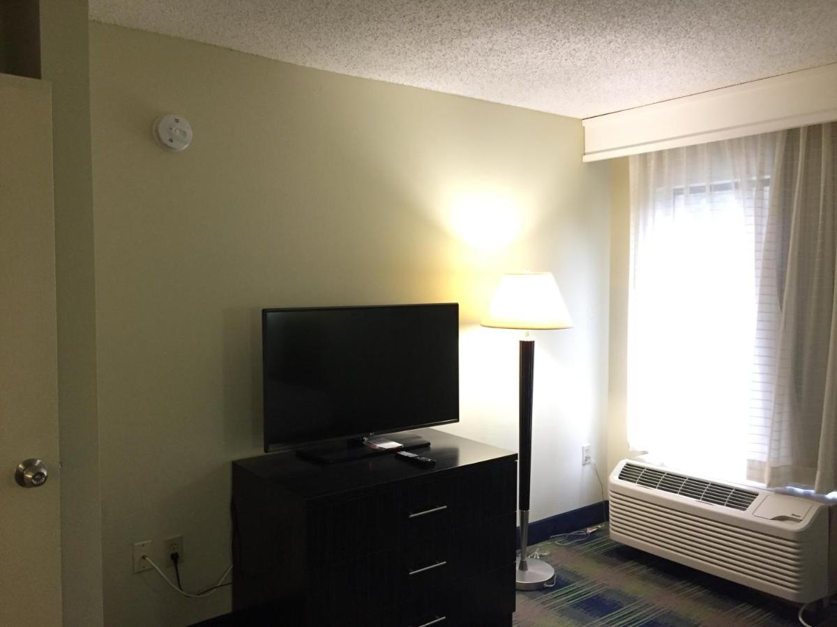 Best Western Southside Hotel & Suites - image 2
