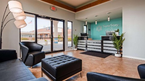 SureStay Hotel by Best Western Jacksonville South - image 2