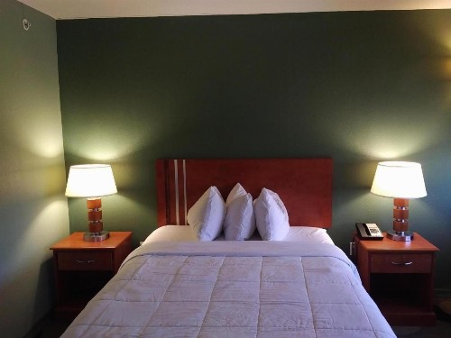 Marble Waters Hotel and Suites - Jacksonville - image 16