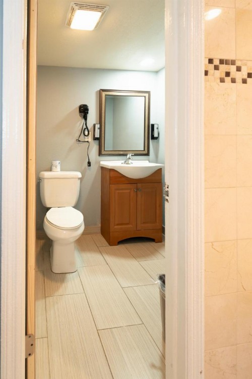Emerson Inn - Jacksonville - image 22