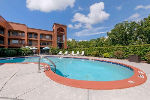 Quality Inn & Suites - Jacksonville - image 27