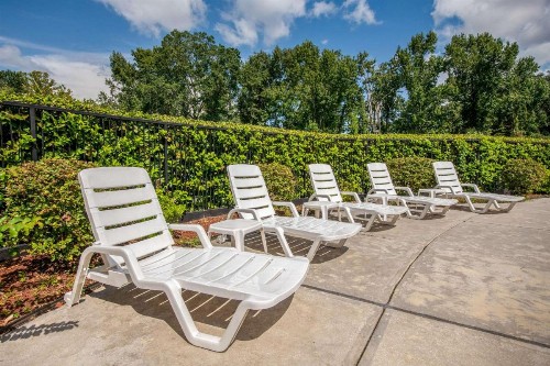 Quality Inn & Suites - Jacksonville - image 9