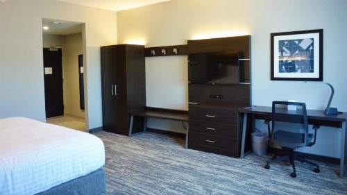 Holiday Inn Express & Suites - Jacksonville W - I295 and I10 an IHG Hotel - image 39