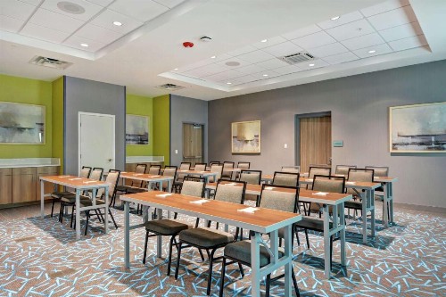 Home2 Suites By Hilton Jacksonville South St Johns Town Ctr - image 2