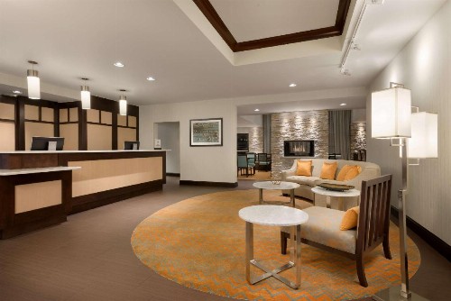 Homewood Suites Jacksonville Deerwood Park - image 2