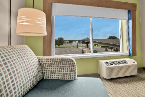 Holiday Inn Express Jacksonville South Bartram Prk - image 24