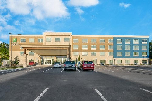 Holiday Inn Express Jacksonville South Bartram Prk - image 36