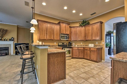 Large Jacksonville Home with Patio 12 Mi to Downtown - image 6