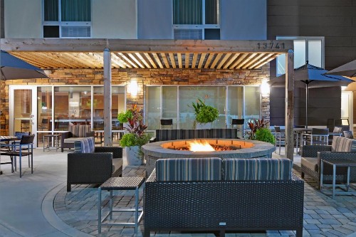TownePlace Suites by Marriott Jacksonville East - image 17