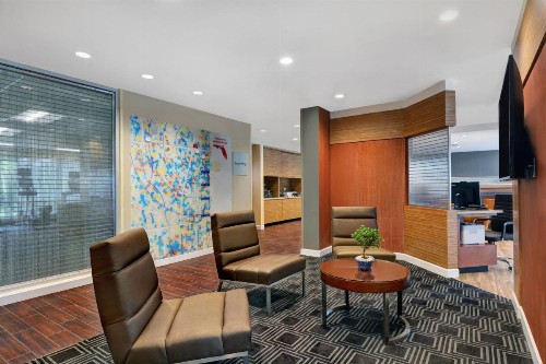 TownePlace Suites by Marriott Jacksonville East - image 25